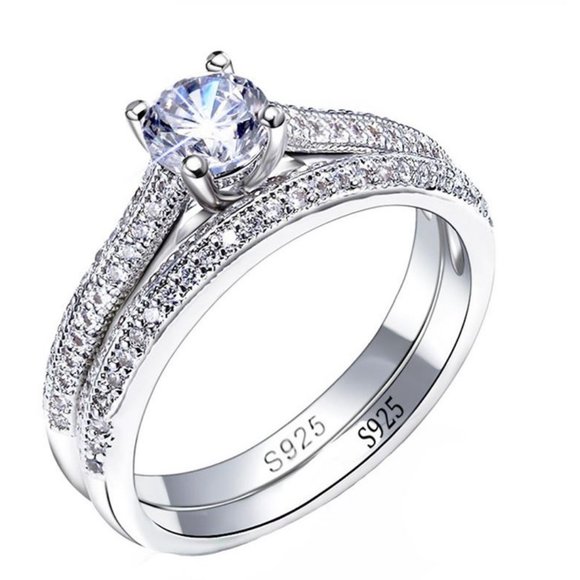 ✨ NEW 18k Gold Diamond Ring Set